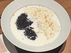 -RUXU入续糖水铺与包(卓悦中心店)