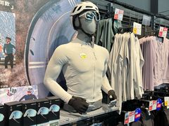 -迪卡侬(越秀公园店)