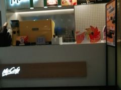 -麦当劳(虹梅路地铁站店)