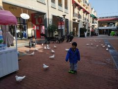 -王府井奥莱临潼小镇(临潼店)