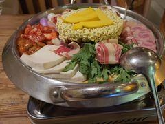 -恩你小木屋·韩式料理(假日广场店)