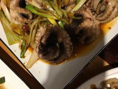 -臻鲜燕海鲜融合餐厅(金陵style店)