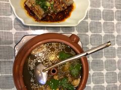 -小厨子私房菜·云南美食店