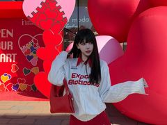 -百年港湾奥特莱斯(香炉礁店)