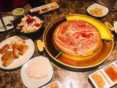 -猪啊牛呀羊啊铜盘烤肉(正大广场店)