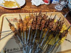-东大桥小国抻面烧烤(长通路店)