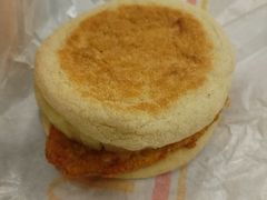 -麦当劳(轻轨曹杨路店)