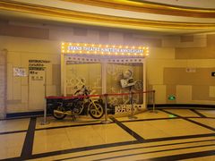 -大光明电影院(南京西路店)