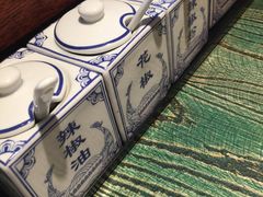 -鑫花溪牛肉米粉(东环大润发店)