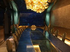 -迪拜帆船酒店海底餐厅