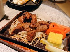 -穹六人间 people 6(岳阳路店)