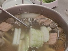 -宴全牛粤来越牛潮汕鲜牛肉火锅(海州万达广场店)