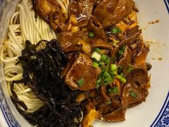 -沪西老弄堂面馆(定西路店)