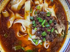 -雷祖芳老妈蹄花店