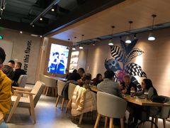 -瑞幸咖啡(外滩SOHO店)