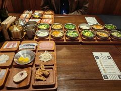 -银米·云南传统过桥米线(双廊黑金冠店)