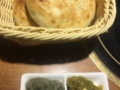 烧饼夹双拼酱-黑鸡小馆(金源店)