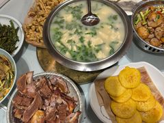 -95号酱骨·一块豆腐(展春园西路店)