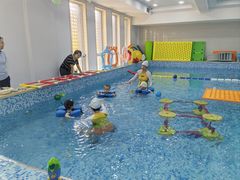 -乐悠游亲子游泳俱乐部