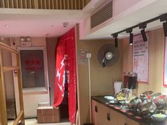 -何师傅美蛙鱼头(汉街店)