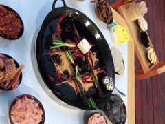 -正贰捌经重庆老火锅(建设路店)