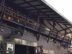 -Dash Teak House