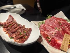-山川小町·极番烧肉(新地假日广场店)