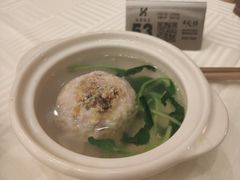 蟹粉狮子头-怡园饭店-餐厅(四望亭店)