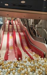 -奈尔宝家庭中心·亲子餐厅(北京东坝万达店)