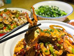 -六弟特色小馆(人民新村店)