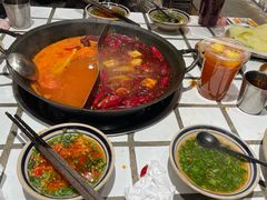 -贰回巷火锅馆(钟楼店)