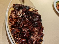 -八府香鸭·啫啫煲(华山路店)