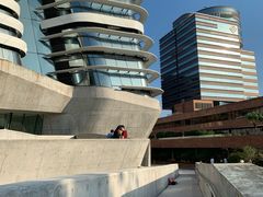 -香港理工大学