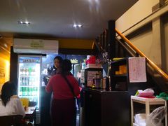 -BHC炸鸡(明洞总店)