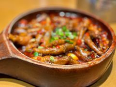 糯叽叽香辣鸡爪-乐乐大排档·30年老字号(浙江路店)