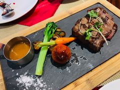 -YUE·6·西式融合餐厅(外滩六号店)