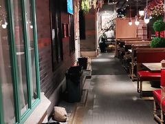 大堂-沪小胖小龙虾(淮海中路旗舰店)