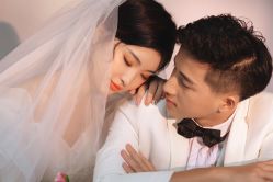 -雪中彩影婚纱摄影·微光艺术中心