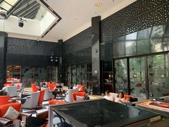 大堂-广州花园酒店·凌璇阁旋转餐厅CAROUSEL360