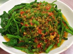 剁椒藤菜-洪霞餐馆