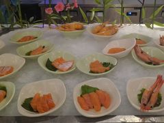 -腾阁自助餐厅(朝林广场店)