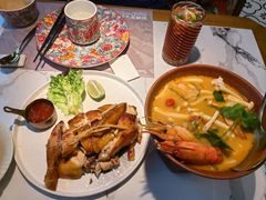 -泰椰里·泰国餐厅(智慧城广百广场店)
