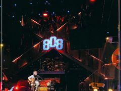 -808 LiveHouse