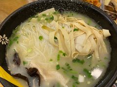 -阿超过桥米线(画展路店)