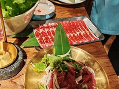 -明洞阿姨·韩式酱蟹烤肉·创意料理(三元桥店)