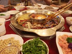 -山城年华老火锅(玉林店)