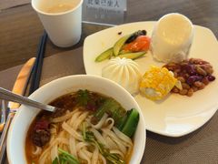 -东华假日酒店自助餐