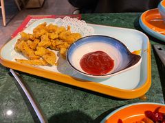 现炸的小鲜肉（酥肉）-麻田会 ·鲜活现烹·牛蛙火锅(珠江新城维家思广场店)