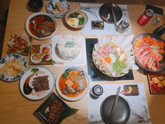 -枝魯枝魯自助料理