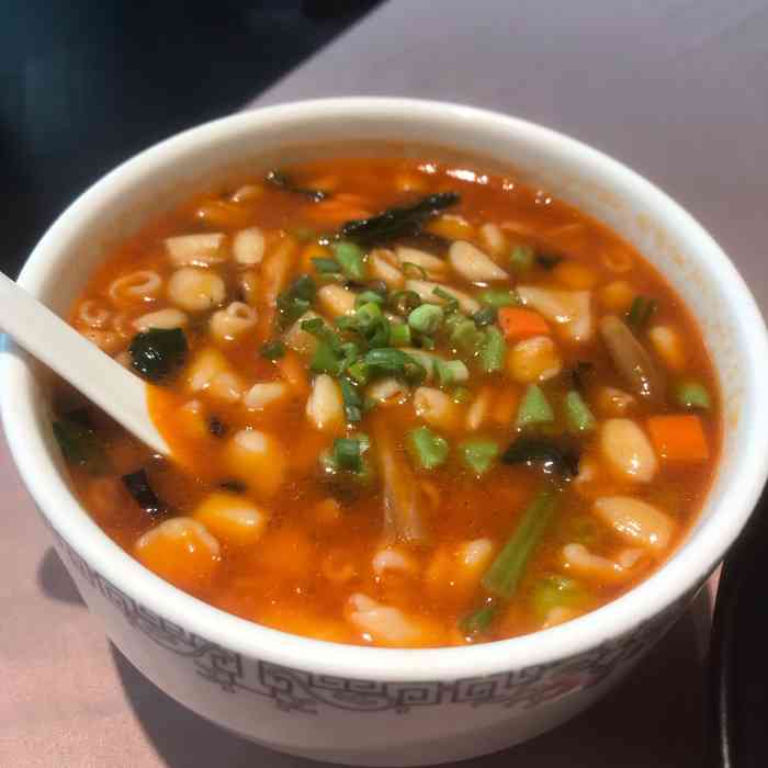 大秦小宴-"第一次过来吃,点了很多小吃,肉夹馍味道很.